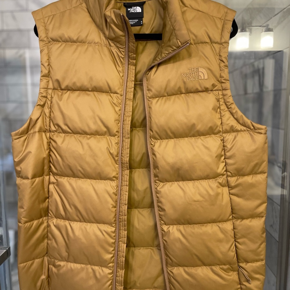 Northface, Men Medium w/ pockets